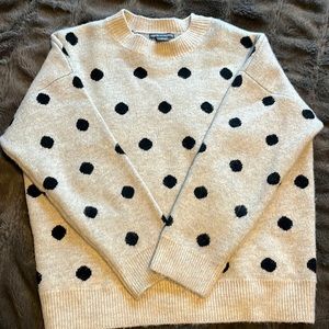 Polka dotted sweater